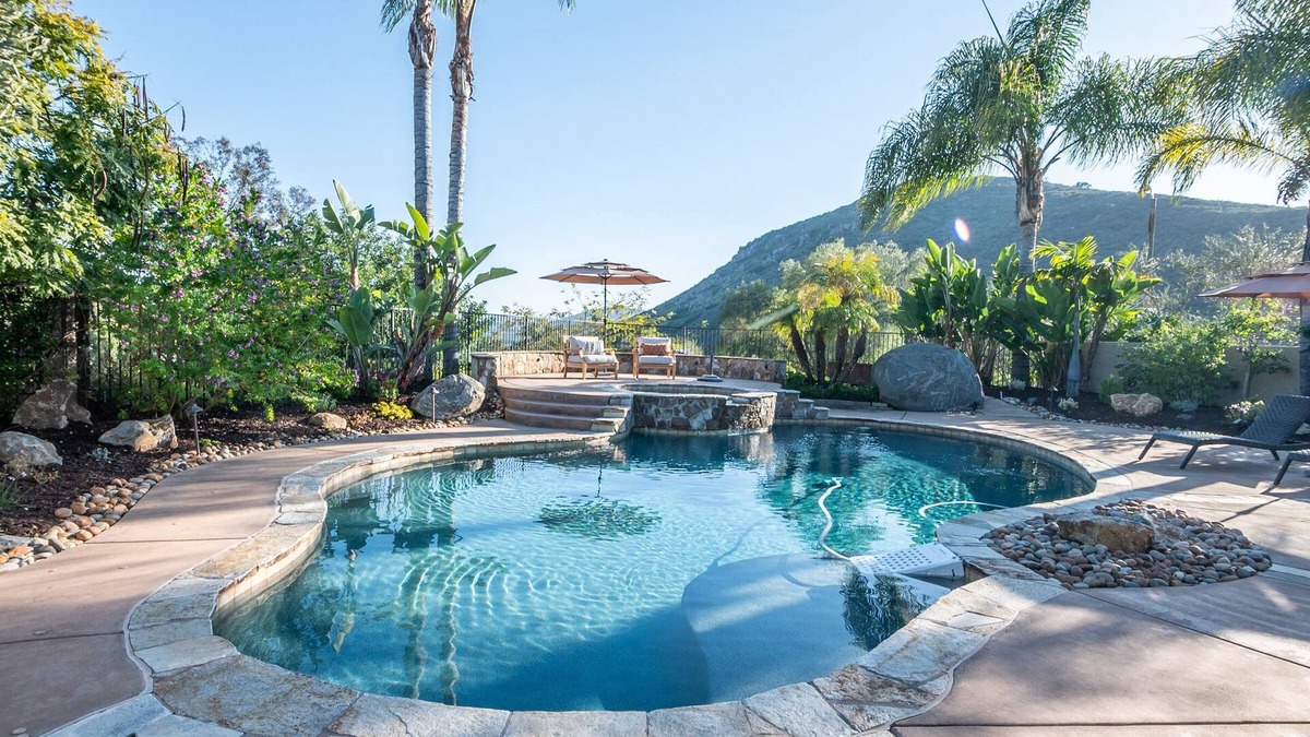 Kit Carson House | The Retreat: Game Room, Pool Table, Pool & Hot tub