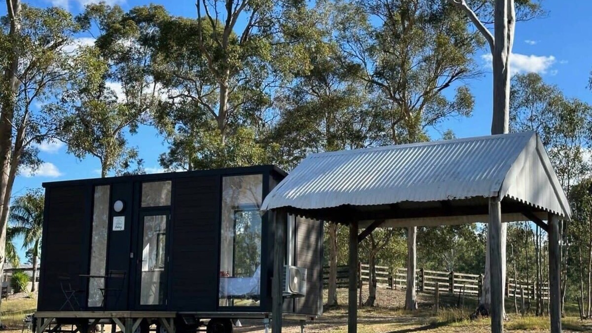 Lagoon Pocket House | The Retreat Tiny House by Tiny Away