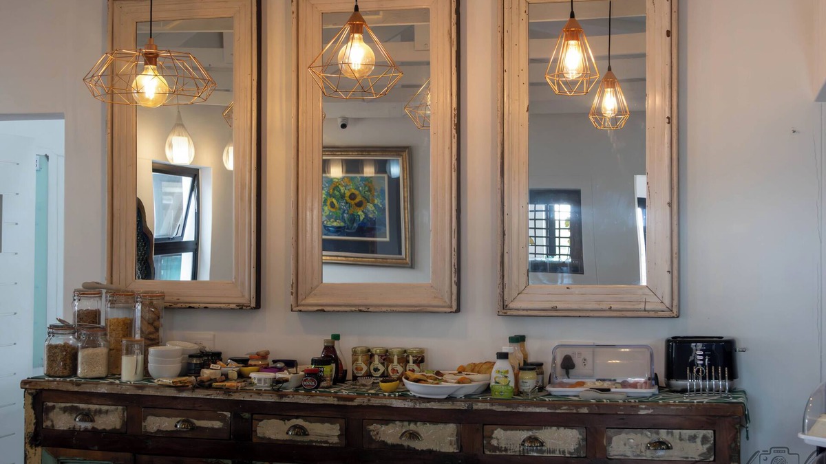 Walvis Bay House | The Rez Guesthouse