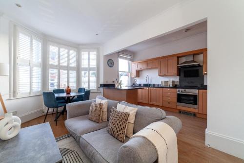 North Richmond Apartment | The Richmond Apartment