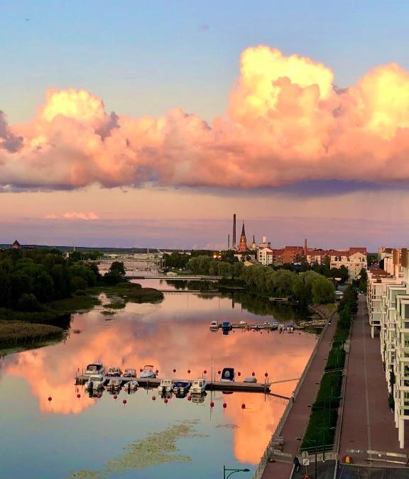 Pori Apartment | The River 31, Baritoni