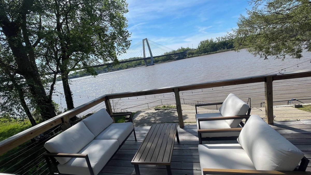 Prospect House | The River Hideaway : Relax, Stay & Play
