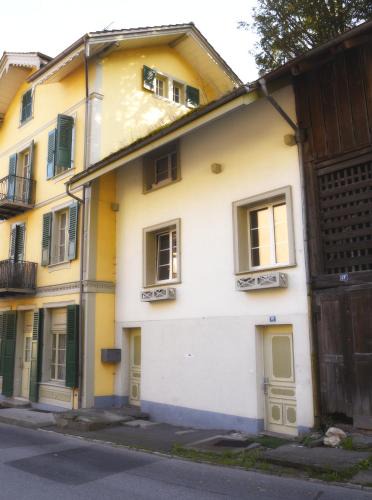 Unterseen House | The River Holiday Apartment