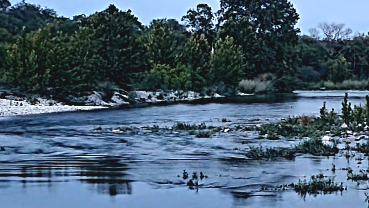 Uvalde House | The River Runs Through it. So Peaceful and Quite!