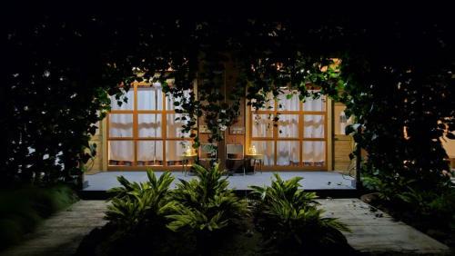 Mabira Cabin | The River
