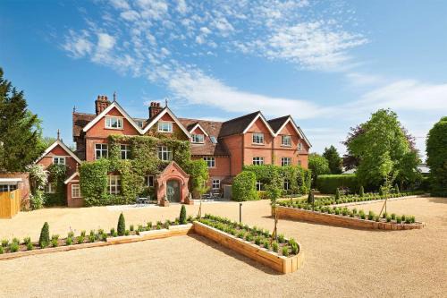 Harnham Hotel | The Riverside
