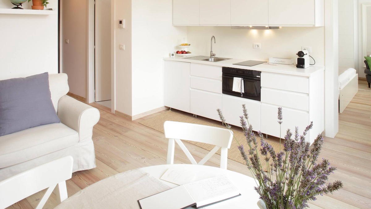 Grantortino di Gazzo Apartment | THE RIVERSIDE SUITE and POOL near VENICE