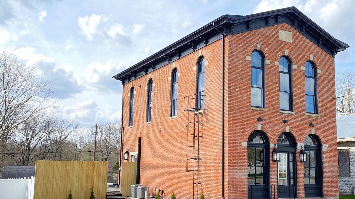 Brownsville House | The Rivertown Lodge near Brookville Lake, Quakertown Marina and Whitewater SP