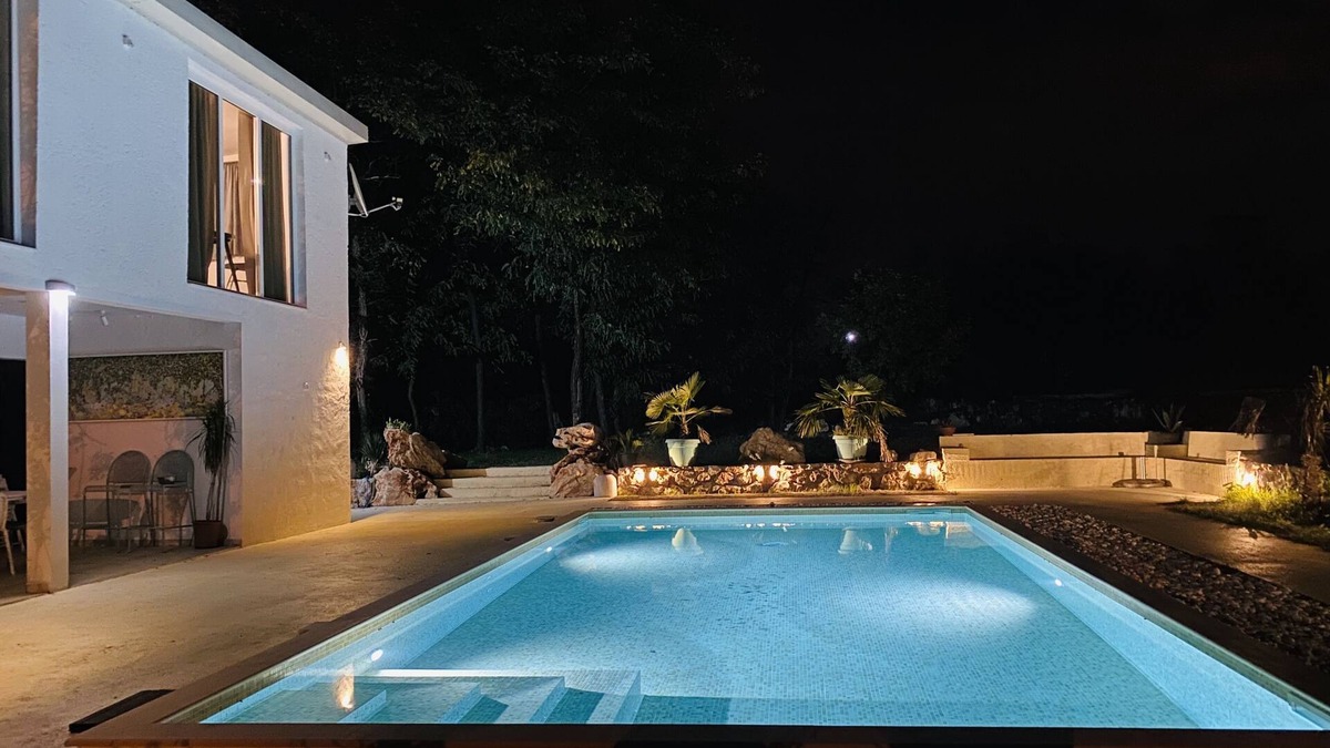 Podgorica Villa | The Rock Star's Villa with Private Pool and Beach
