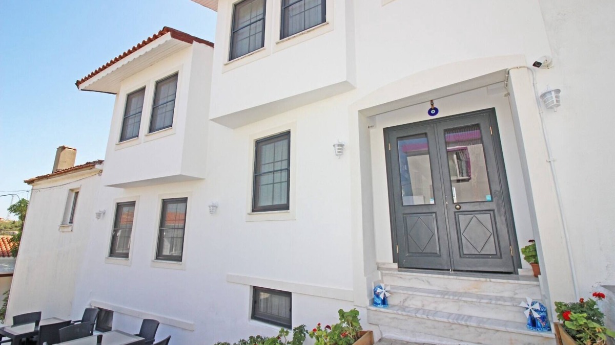 Bozcaada Bed & Breakfast | The Room At Famous Bozcaada Island+Breakfast+Wi-Fi