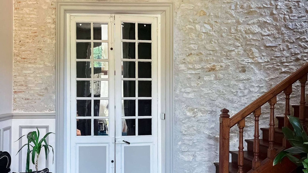 Arcomps House | The Rooms of Vilmorais - Violette Prince