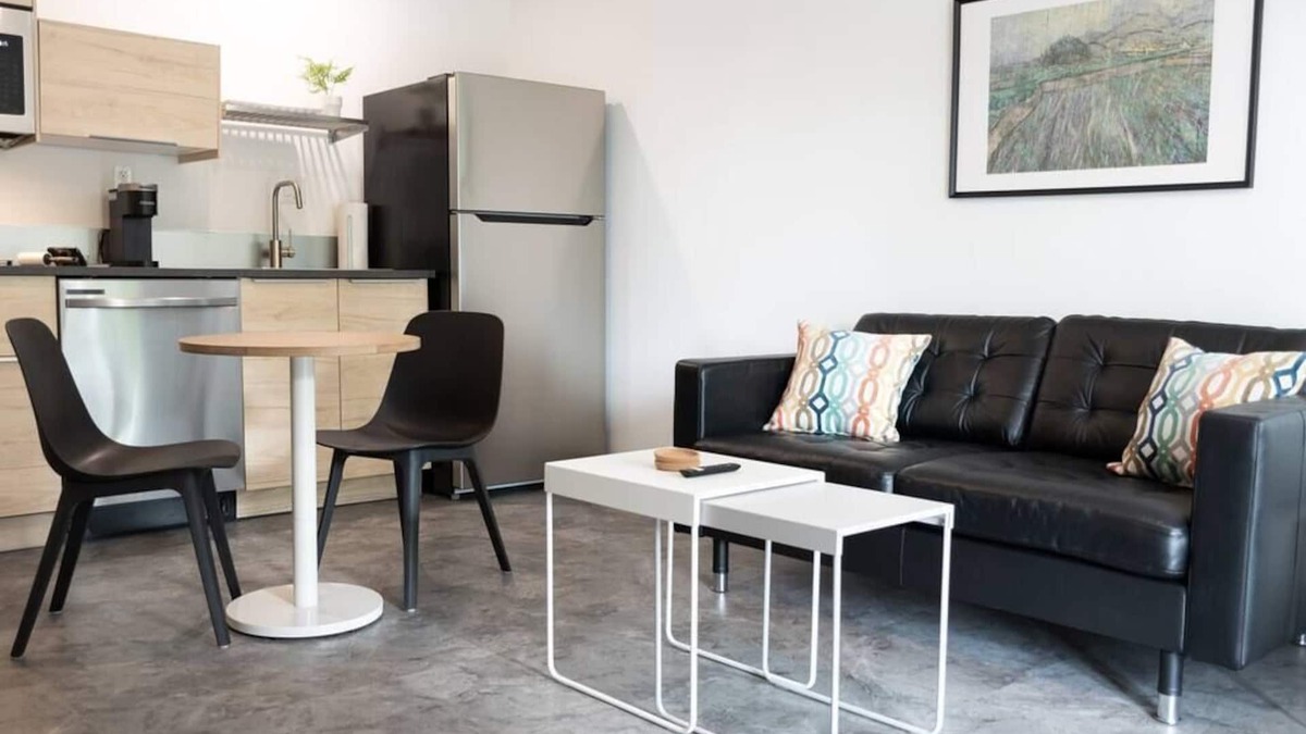 Norfolk Apartment | The Rosalie Suite 1, Steps from Norfolk's Hospitals