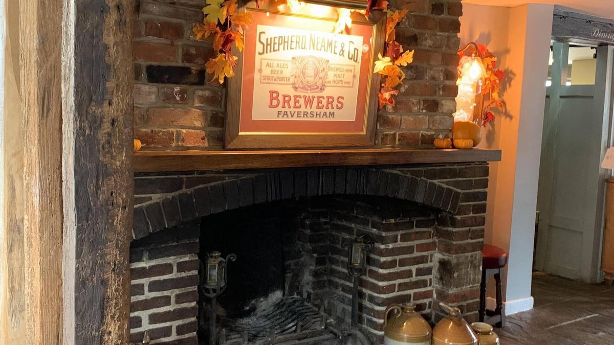 Elham Bed & Breakfast | The Rose And Crown