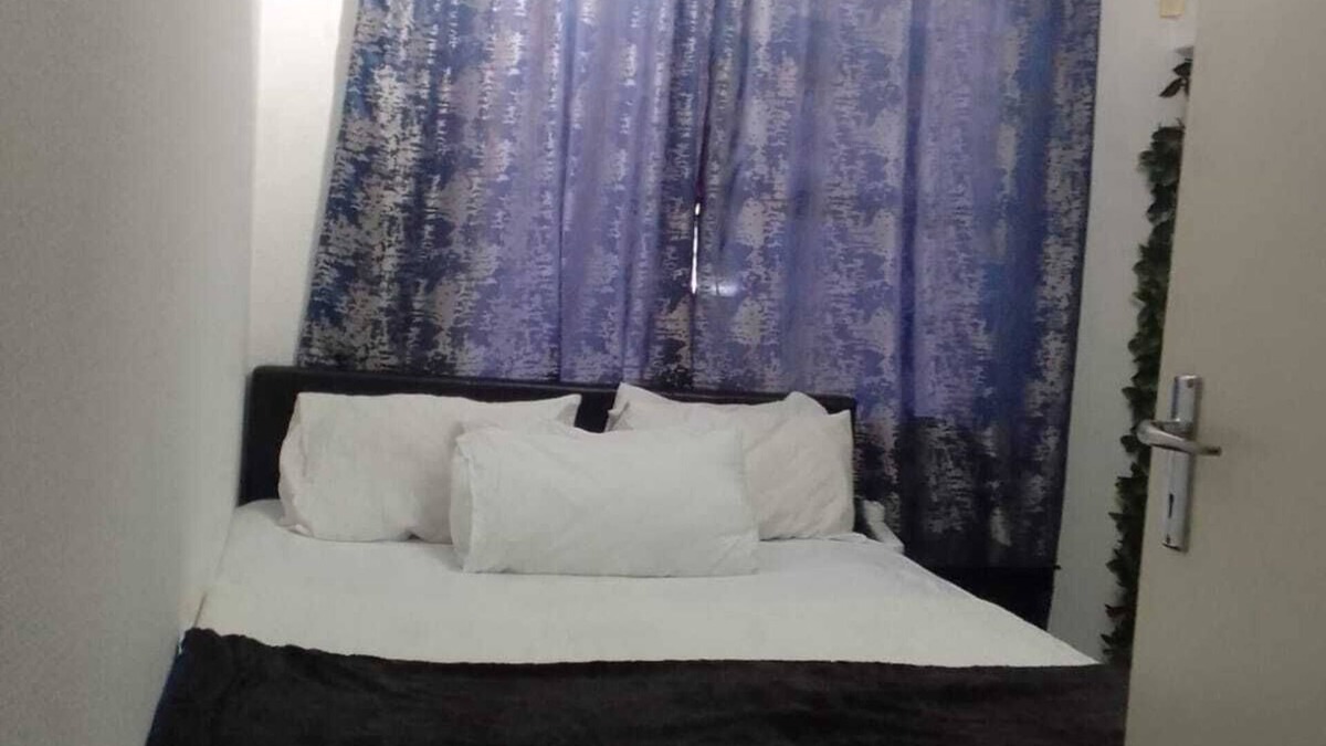Greater Johannesburg Metropolitan Area Apartment | The Rosebank Place