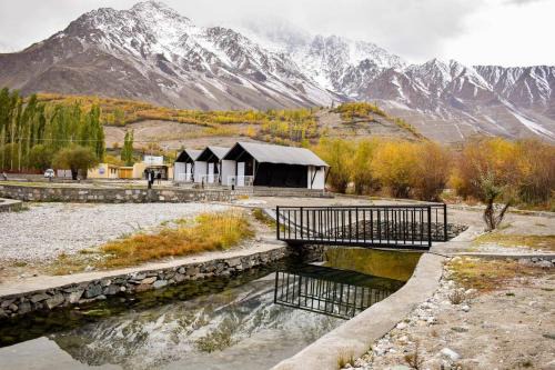 Azad Kashmir Resort | The Rover by Roomy, Phander