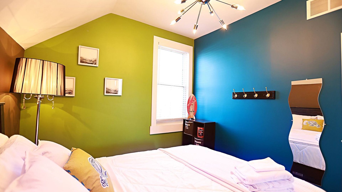Port Dover House | The Rowe House Cottage Rental