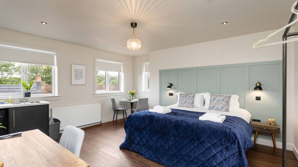 Glenrothes Apartment | The Rowen at The Balfour by Coorie Doon Stays