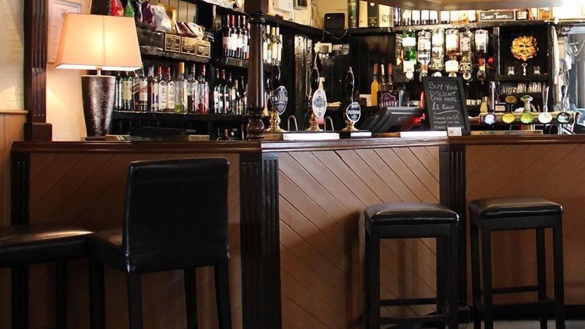 Lostwithiel Bed & Breakfast | The Royal Oak Inn