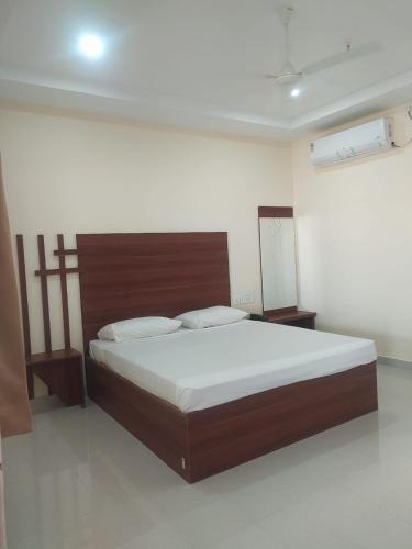 Rajgir Hotel | The Royal Residency