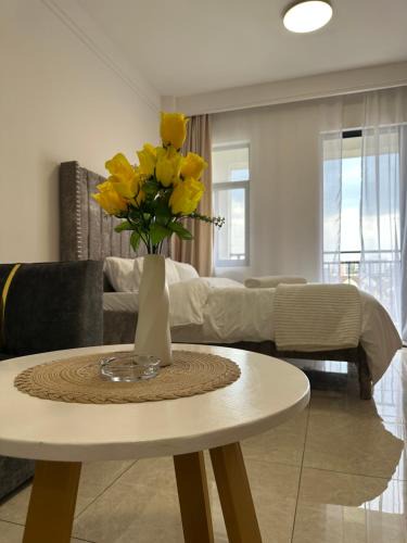 Ruaka Apartment | The Royal Retreat