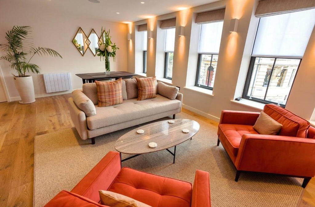 Ramsgate Apartment | The Royal Suite- Harbour Views- Ramsgate