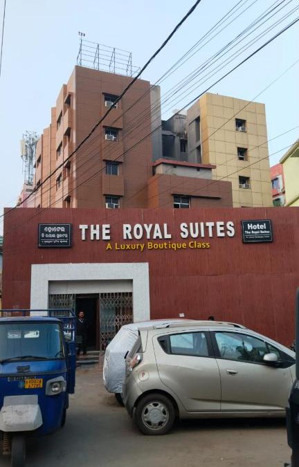 Bhubaneshwar Hotel | The Royal Suites