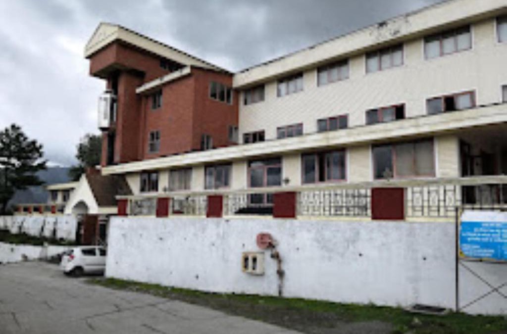Auli Hotel | The Royal Village - Auli Resort, Joshimath