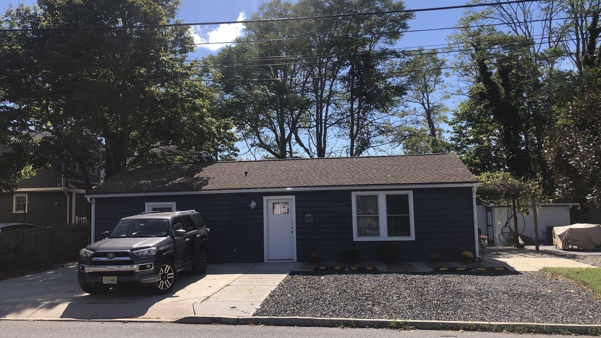 Cape May House | The Ruthe Anderson Cottage is a quaint rancher in the heart of Cape May.