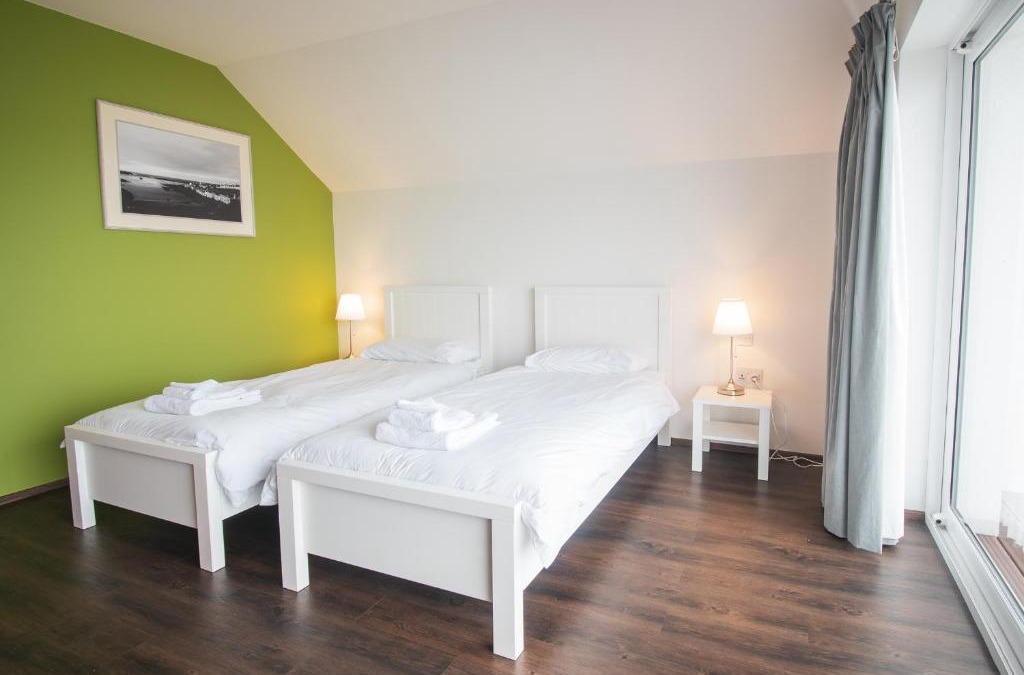 Bowmore House | The Saddlers House - the best price per bed