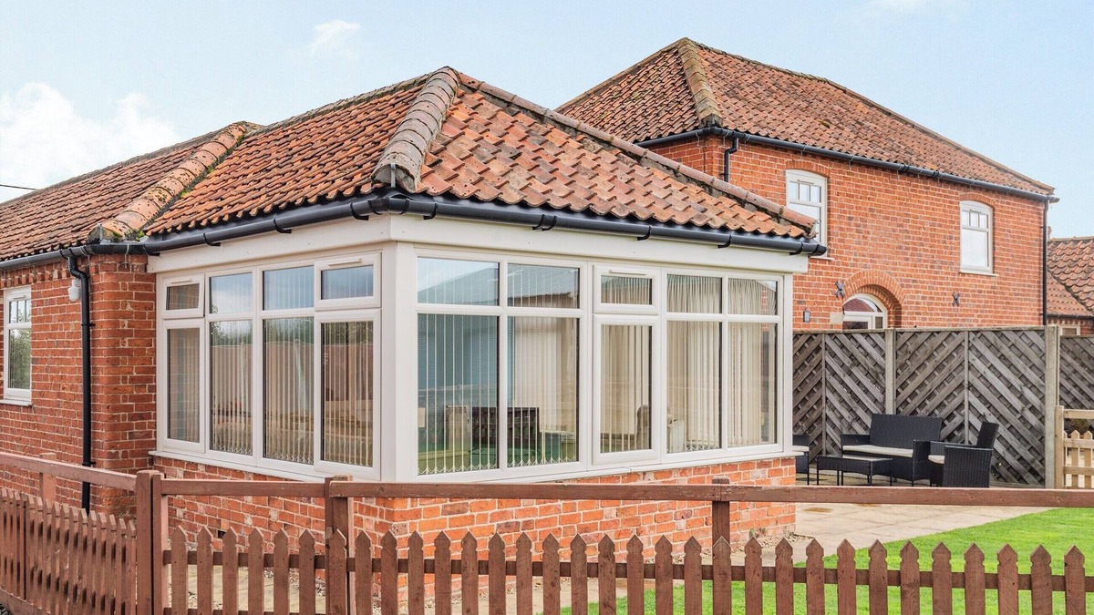 Woodhall Spa Cottage | The Saddlery - UK36123
