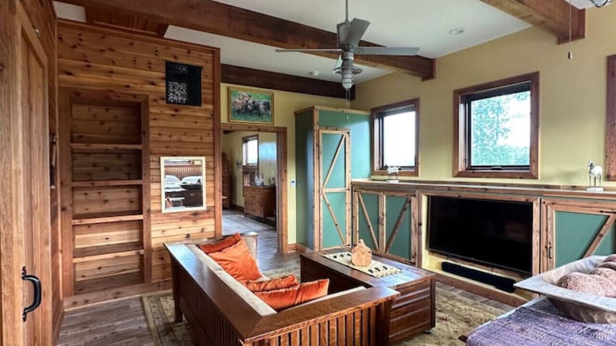 Bremo Bluff House | The Sage Cottage at Chevy Chase Farm