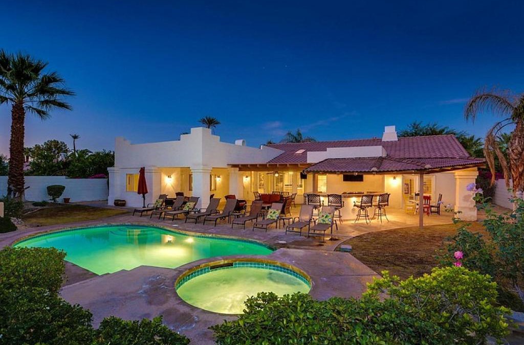 Magnesia Falls Cove House | The Sahara Estate