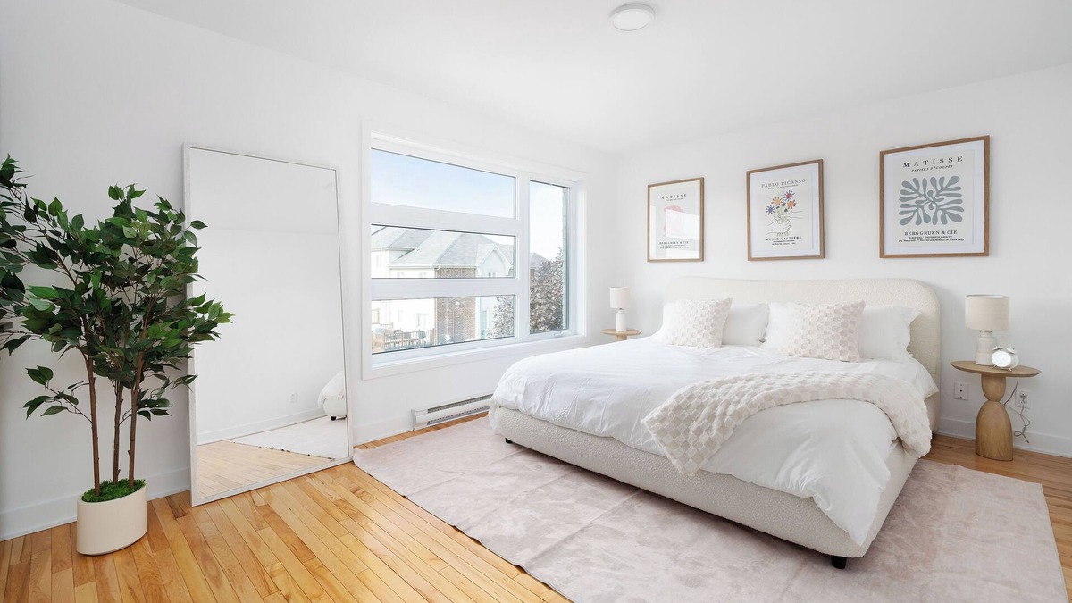 Laval House | The Saint Francis