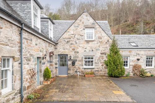 Loch Tay House | The Salmon House