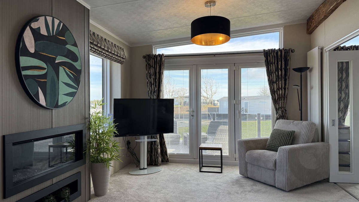 St. Andrews Cottage | The Saltire Lodge that sleeps 6 guests in 3 bedrooms