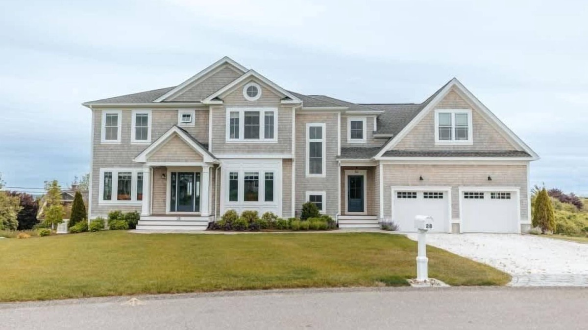 Middletown House | The Saltwater by STAY