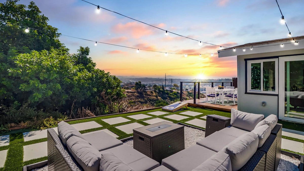 Serra Mesa House | The San Diego Sunrise Adobe