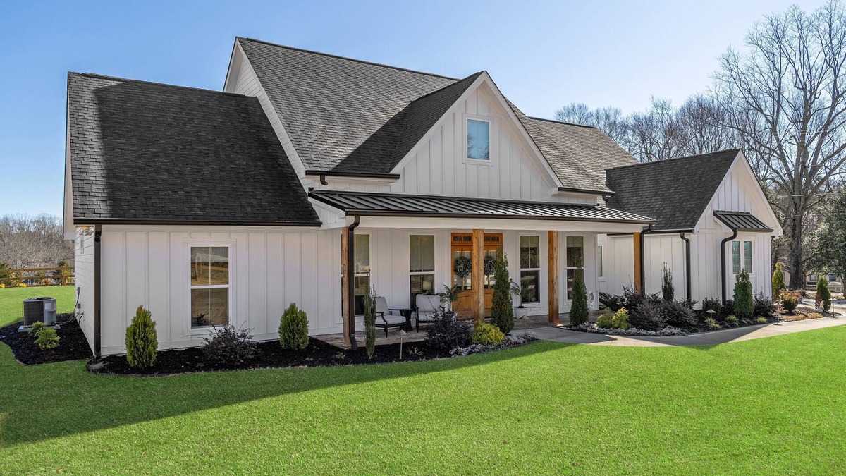 Travelers Rest House | The Sanctuary at Tubbs Mountain