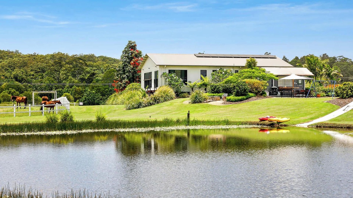 North Arm House | The Sanctuary Family Retreat - Noosa Hinterland
