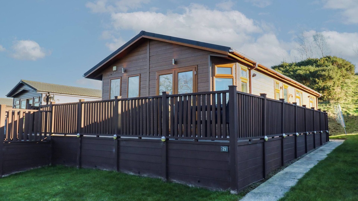 Tunstall Cottage | THE SANCTUARY, pet friendly in Catterick, North Yorkshire