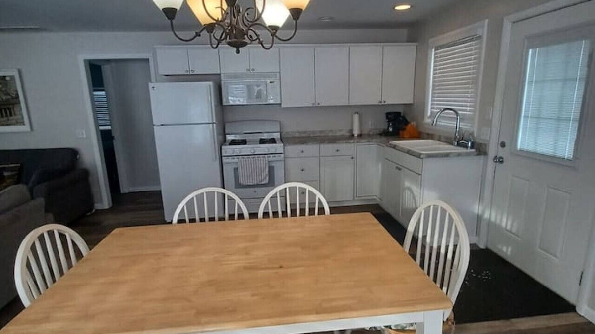 National City Cabin | The Sand Lake Wolf Den