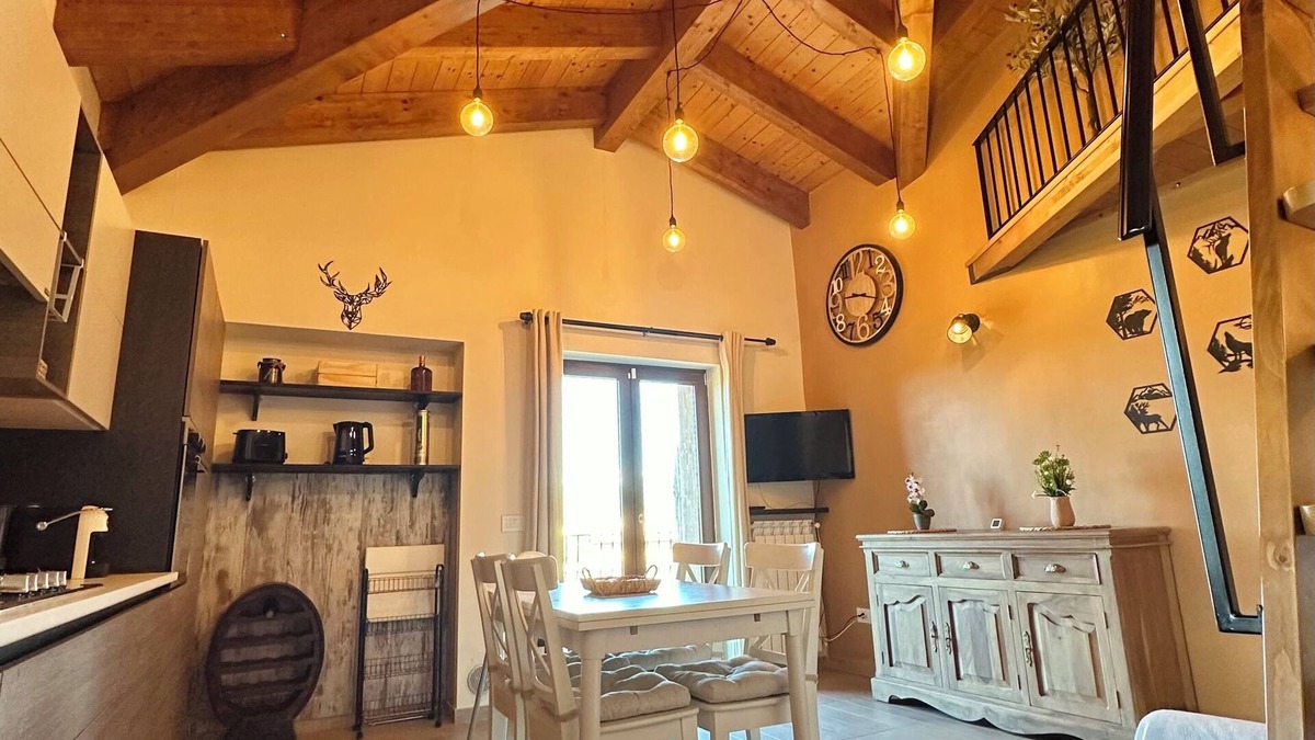 Castel di Sangro Apartment | The Sangro Chalet - Cozy mountain lodge