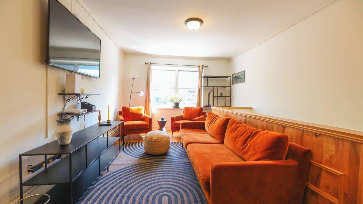 Crown Heights House | The Schenectady House - Unit 2 Executive Room 1-Bedroom/Private Bath