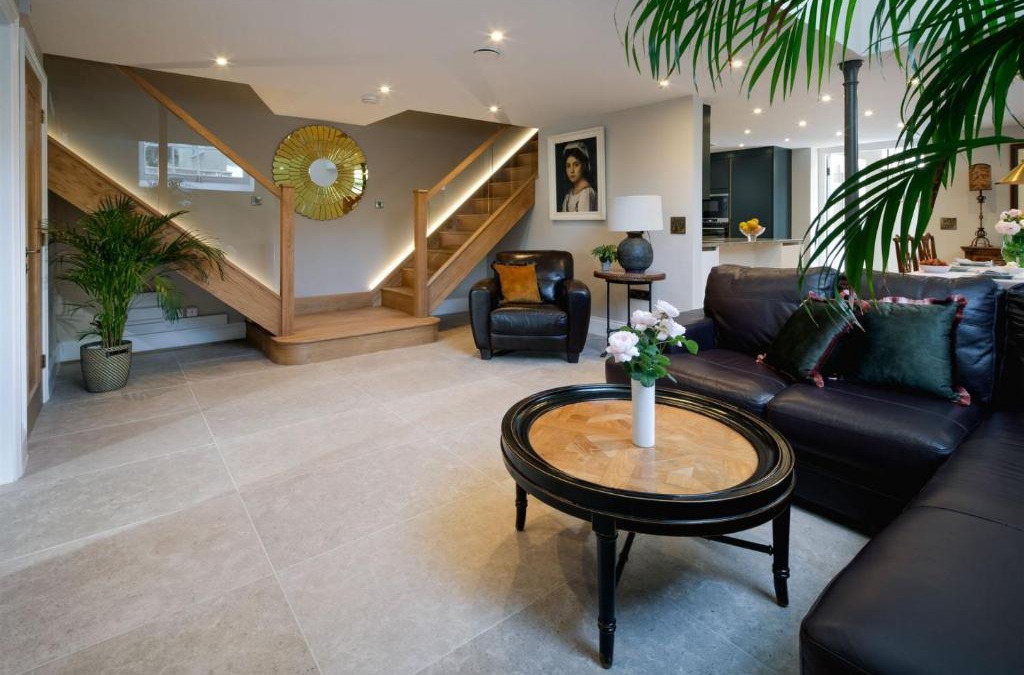 Ashburton House | The School House