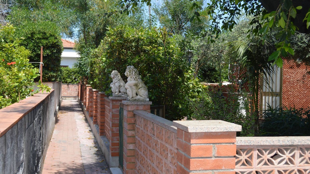 Contrada Pantano d'Arci House | The sea of Etna - your house at 20m from see- vacation in settember low prices
