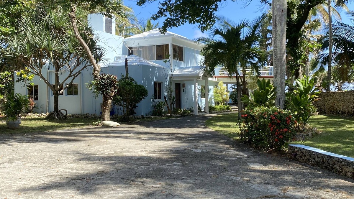 Cabrera Villa | The Seadog Inn-Spectacular Oceanfront Villa