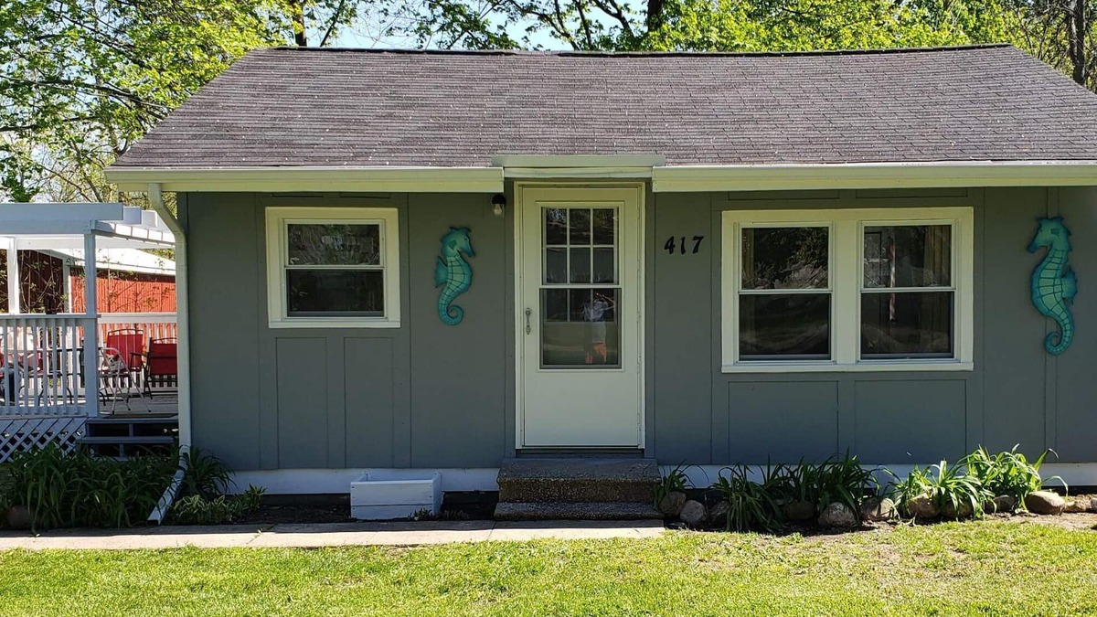 Crystal Cottage | The Seahorse Cottage