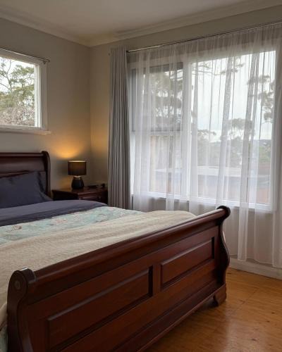 Tinderbox House | The Seaside Escape- Cozy 2BR by the sea