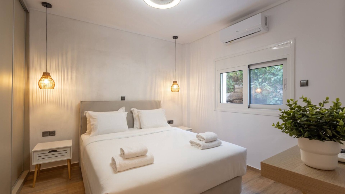 Agia Paraskevi House | The Secret Garden Stay