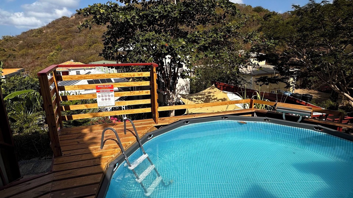 Morne Rouge House | The Secret Garden - Glamping Grenada